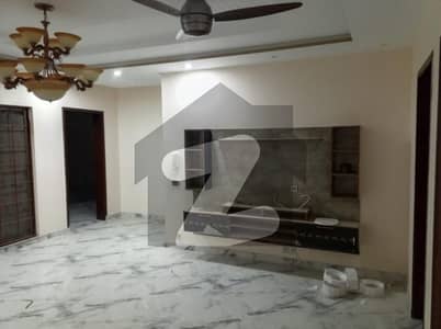 KANAL BEAUTIFUL UPPER PORTION BRAND NEW