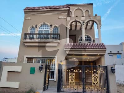 5 Marla House For Sale In Bahria Town Lahore