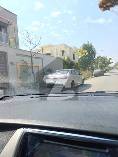 ڈی ایچ اے فیز 8 ڈی ایچ اے ڈیفینس,کراچی میں 1 کنال رہائشی پلاٹ 14.0 کروڑ میں برائے فروخت۔ ڈی ایچ اے فیز 8 ڈی ایچ اے ڈیفینس,کراچی میں 1 کنال رہائشی پلاٹ 14.0 کروڑ میں برائے فروخت۔