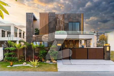 ڈی ایچ اے فیز 6 ڈیفنس (ڈی ایچ اے),لاہور میں 5 کمروں کا 1 کنال مکان 9.2 کروڑ میں برائے فروخت۔