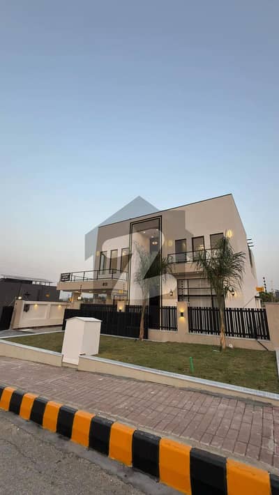 Your Dream Brand New 1 Kanal House Is Available In Bahria Town Phase 8 - Block P Your Dream Brand New 1 Kanal House Is Available In Bahria Town Phase 8 - Block P