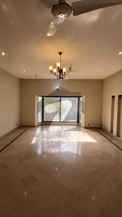 ڈی ۔ 12/2 ڈی ۔ 12,اسلام آباد میں 6 کمروں کا 4 مرلہ مکان 3.2 لاکھ میں کرایہ پر دستیاب ہے۔