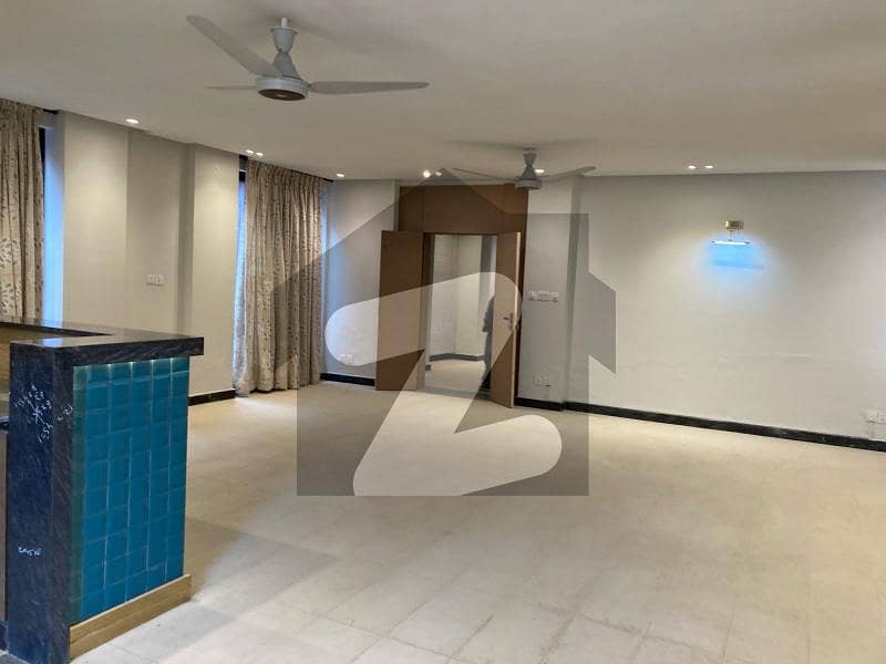 ایف ۔ 7 اسلام آباد میں 8 کمروں کا 1 کنال مکان 16.8 لاکھ میں کرایہ پر دستیاب ہے۔ ایف ۔ 7 اسلام آباد میں 8 کمروں کا 1 کنال مکان 16.8 لاکھ میں کرایہ پر دستیاب ہے۔