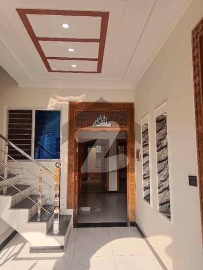 ائیرپورٹ ہاؤسنگ سوسائٹی راولپنڈی میں 4 کمروں کا 5 مرلہ مکان 2.25 کروڑ میں برائے فروخت۔