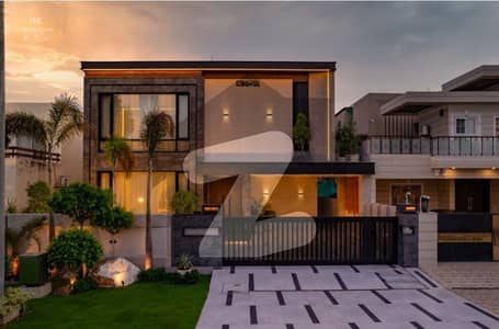 ڈی ایچ اے فیز 6 ڈیفنس (ڈی ایچ اے),لاہور میں 5 کمروں کا 1 کنال مکان 8.75 کروڑ میں برائے فروخت۔