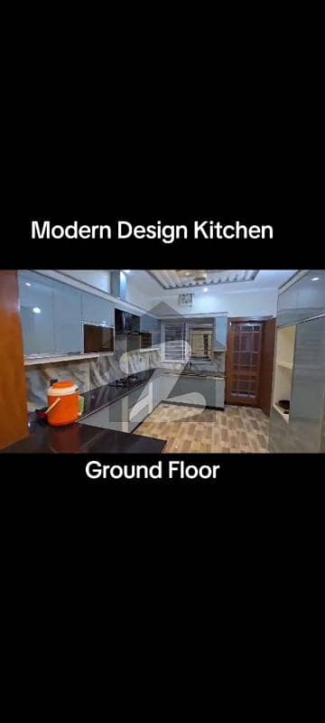 بحریہ ٹاؤن فیز 8 بحریہ ٹاؤن راولپنڈی,راولپنڈی میں 6 کمروں کا 7 مرلہ مکان 3.3 کروڑ میں برائے فروخت۔