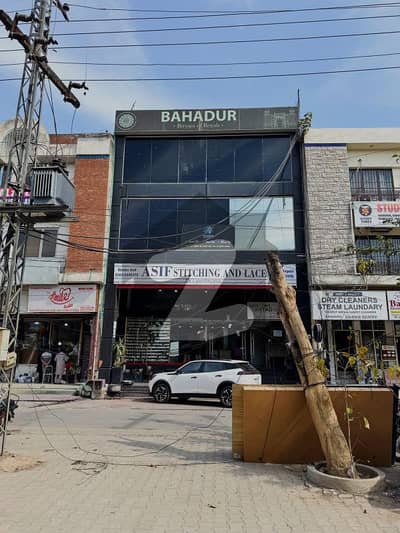 ڈی ایچ اے فیز 3 ڈیفنس (ڈی ایچ اے),لاہور میں 4 مرلہ عمارت 10.2 کروڑ میں برائے فروخت۔