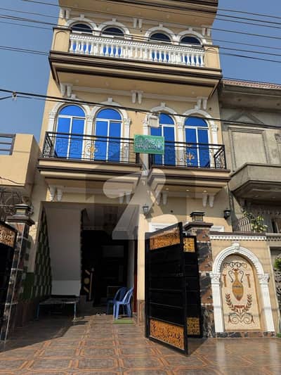 مرغزار آفیسرز کالونی لاہور میں 5 کمروں کا 5 مرلہ مکان 2.75 کروڑ میں برائے فروخت۔