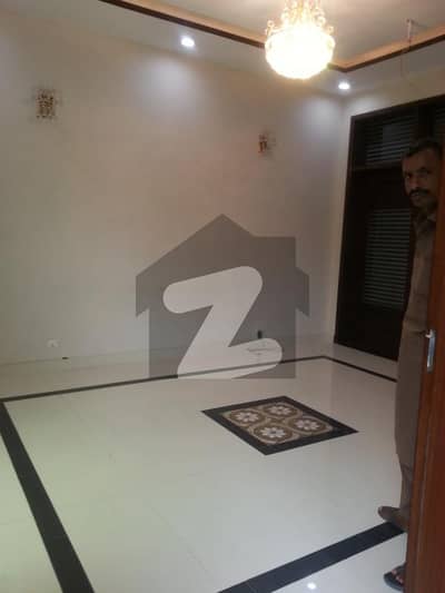 10 Marla Upper Portion Available For Small Family & Just Like Brand New