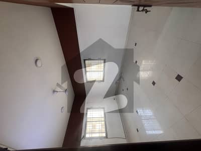 Luxury 3 Side Corner 4 Bedrooms 2600 Square Feet Apartment For Sale