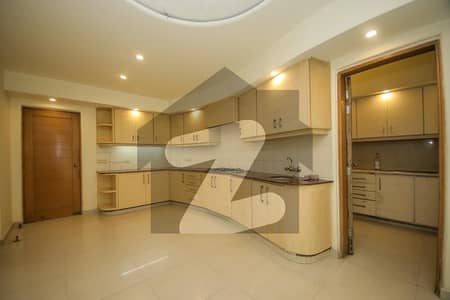 BEAUTIFULL LOWER PORTION FOR RENT IN DHA LAHORE BEAUTIFULL LOWER PORTION FOR RENT IN DHA LAHORE