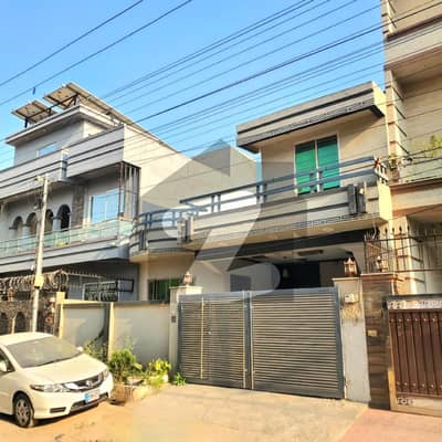 ائیرپورٹ ہاؤسنگ سوسائٹی راولپنڈی میں 3 کمروں کا 8 مرلہ مکان 1.95 کروڑ میں برائے فروخت۔