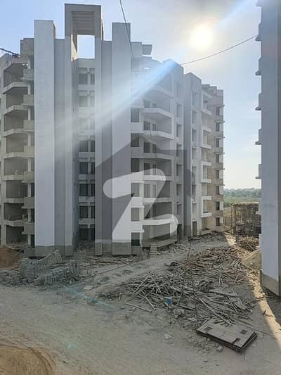 ایئرپورٹ روڈ کراچی میں 2 کمروں کا 6 مرلہ فلیٹ 1.75 کروڑ میں برائے فروخت۔