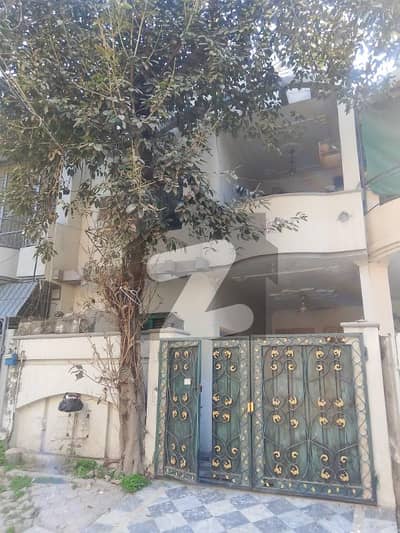 5 Marla Lower Portion Available For Rent In Johar Town D Block Near Umt University 5 Marla Lower Portion Available For Rent In Johar Town D Block Near Umt University