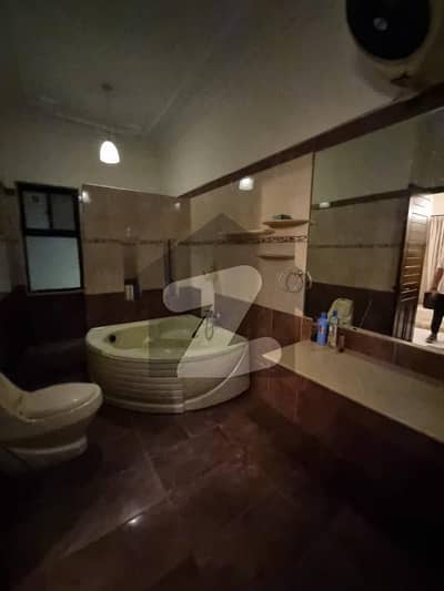 600 Yards Owner Built West Open Near Gold Mark 6 Bedrooms, Salient Location Reasonable Demand