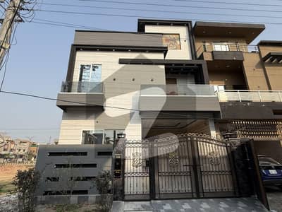 5 Marla Modren House For Sale In Bismillah Housing Scheme