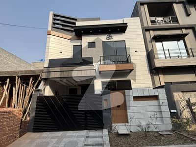 5 Marla Ultra Modren House For Sale In Bismillah Housing Scheme