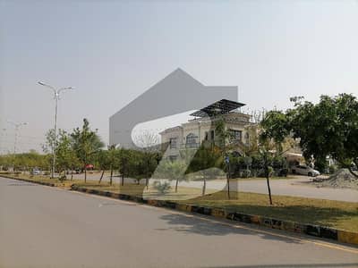 You Can Find A Gorgeous Corner Residential Plot For sale In D-12/2