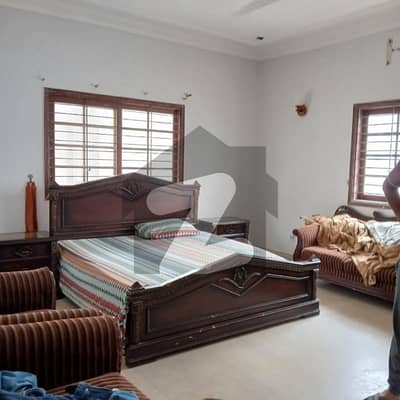 کلفٹن ۔ بلاک 8 کلفٹن,کراچی میں 4 کمروں کا 12 مرلہ مکان 7.99 کروڑ میں برائے فروخت۔