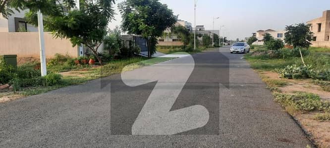 1 Kanal Prime Plot for Sale in DHA Phase 5 | 100 Ft Road | DB & Pole Clear