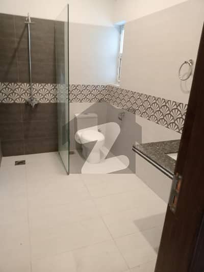 ای ۔ 11 اسلام آباد میں 3 کمروں کا 1 کنال زیریں پورشن 1.85 لاکھ میں کرایہ پر دستیاب ہے۔