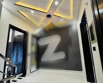 5 Marla Beautiful Upper Portion For Rent