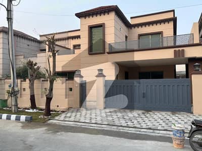 12 Marla Luxury House For Sale In Askari 11 Sector A Lahore