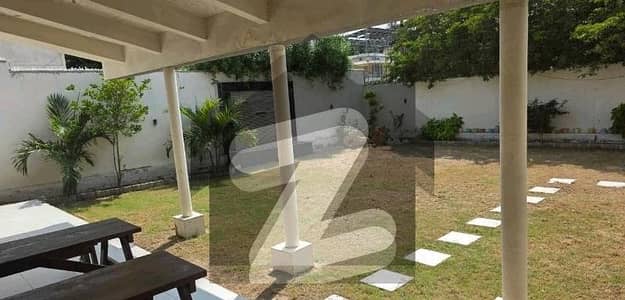 500 Square Yards House Available For Sale In DHA Phase 6