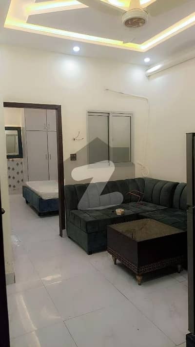 جوہر ٹاؤن فیز 2 جوہر ٹاؤن,لاہور میں 1 کمرے کا 2 مرلہ فلیٹ 35.0 ہزار میں کرایہ پر دستیاب ہے۔