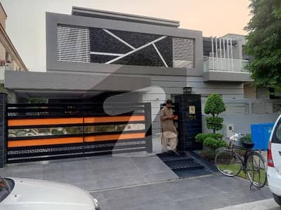 1 KANAL LIKE BRAND NEW HOUSE FOR RENT NEAR DHA 8 EX PARK VIEW