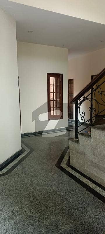DOUBLE UNIT WITH BASEMENT 2-KANAL ELEGANT AND FULLY MAINTAINED SUPER HOT LOCATED BUNGALOW IS AVAILABLE FOR RESIDENTIAL AND SEMI-COMMERCIAL LIKE SILENT OFFICE FOR HOSTEL.