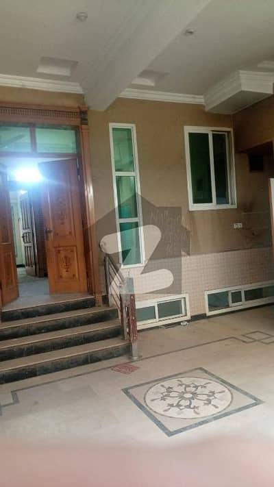 vip location near to Market and BRT