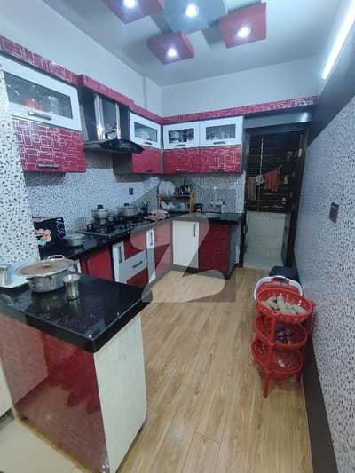 سولجر بازار جمشید ٹاؤن,کراچی میں 2 کمروں کا 4 مرلہ فلیٹ 42.0 ہزار میں کرایہ پر دستیاب ہے۔