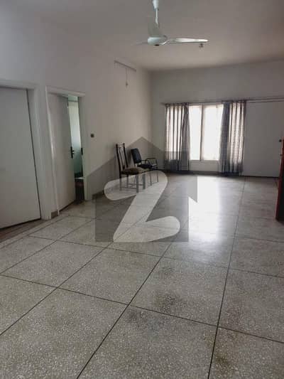 Old Double Storey Bungalow 400 Yards Block 13d2