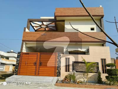 آرچرڈ ولاز مردان میں 9 کمروں کا 10 مرلہ مکان 3.4 کروڑ میں برائے فروخت۔