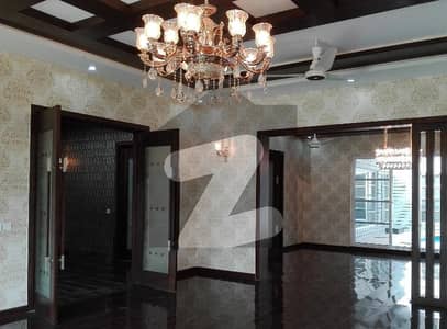 Brand New 3 Kanal House Available In Model Town - Block C For Sale