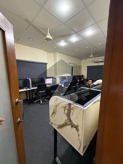 Buy A Centrally Located 300 Square Yards House In Gulistan-E-Jauhar - Block 14