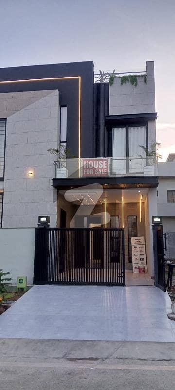 Get In Touch Now To Buy A House In Faisal Town - F-18