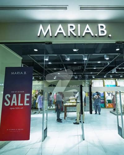 SHOP FOR SALE IN G-11 MARKAZ-RUNNING ON HIGH RENT