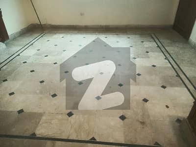 ائیرپورٹ ہاؤسنگ سوسائٹی - سیکٹر 1 ائیرپورٹ ہاؤسنگ سوسائٹی,راولپنڈی میں 2 کمروں کا 8 مرلہ مکان 45.0 ہزار میں کرایہ پر دستیاب ہے۔ ائیرپورٹ ہاؤسنگ سوسائٹی - سیکٹر 1 ائیرپورٹ ہاؤسنگ سوسائٹی,راولپنڈی میں 2 کمروں کا 8 مرلہ مکان 45.0 ہزار میں کرایہ پر دستیاب ہے۔