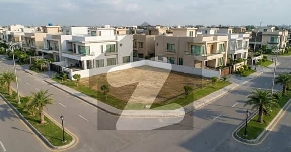 On 150 Ft Rd -3 Kanal Double Corner Plot 586, 611 & 611/1 Block E, Phase 6 DHA Lahore