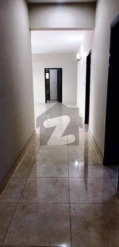 عسکری 11 ۔ سیکٹر بی اپارٹمنٹس عسکری 11,عسکری,لاہور میں 4 کمروں کا 12 مرلہ فلیٹ 3.35 کروڑ میں برائے فروخت۔