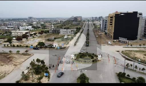 ٹاپ سٹی 1 - بلاک سی ٹاپ سٹی 1,اسلام آباد میں 1 کنال رہائشی پلاٹ 2.22 کروڑ میں برائے فروخت۔