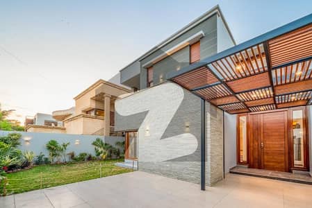 DEFENCE 500 YARDS BRAND NEW BUNGALOW FOR RENT SWIMMING POOL BASEMENT