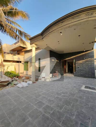 500 Yard Well-Maintained House For Sale