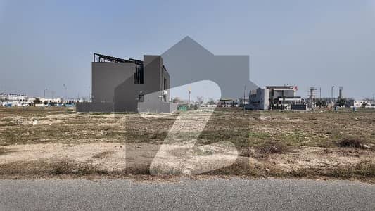 ڈی ایچ اے فیز 7 - بلاک زیڈ1 فیز 7,ڈیفنس (ڈی ایچ اے),لاہور میں 1 کنال رہائشی پلاٹ 3.0 کروڑ میں برائے فروخت۔ ڈی ایچ اے فیز 7 - بلاک زیڈ1 فیز 7,ڈیفنس (ڈی ایچ اے),لاہور میں 1 کنال رہائشی پلاٹ 3.0 کروڑ میں برائے فروخت۔