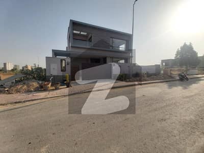 بحریہ ہلز بحریہ ٹاؤن کراچی,کراچی میں 5 کمروں کا 1 کنال مکان 4.55 کروڑ میں برائے فروخت۔