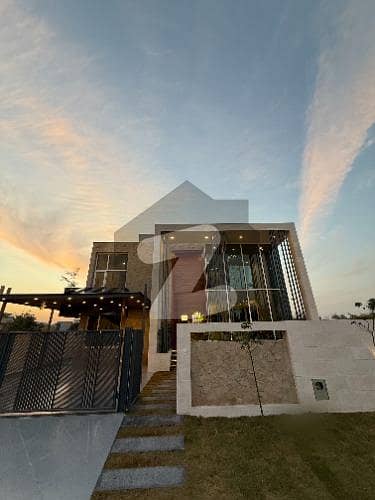 Beautiful Designer Corner Basement House Available For Sale