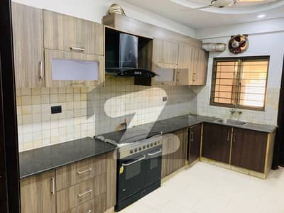 عسکری ٹاور 1 ڈی ایچ اے ڈیفینس فیز 2,ڈی ایچ اے ڈیفینس,اسلام آباد میں 4 کمروں کا 13 مرلہ فلیٹ 4.65 کروڑ میں برائے فروخت۔