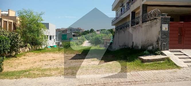 DHA 2 Islamabad 1 Kanal Plot Available For Sale